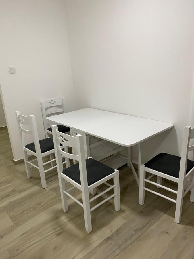 Apartman Oaza Niksic Exterior foto